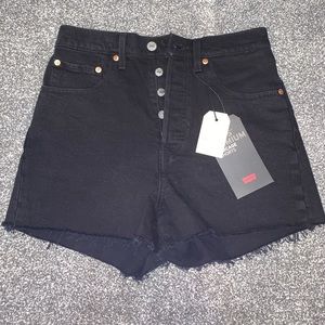 Levis Ribcage Black Jean Shorts